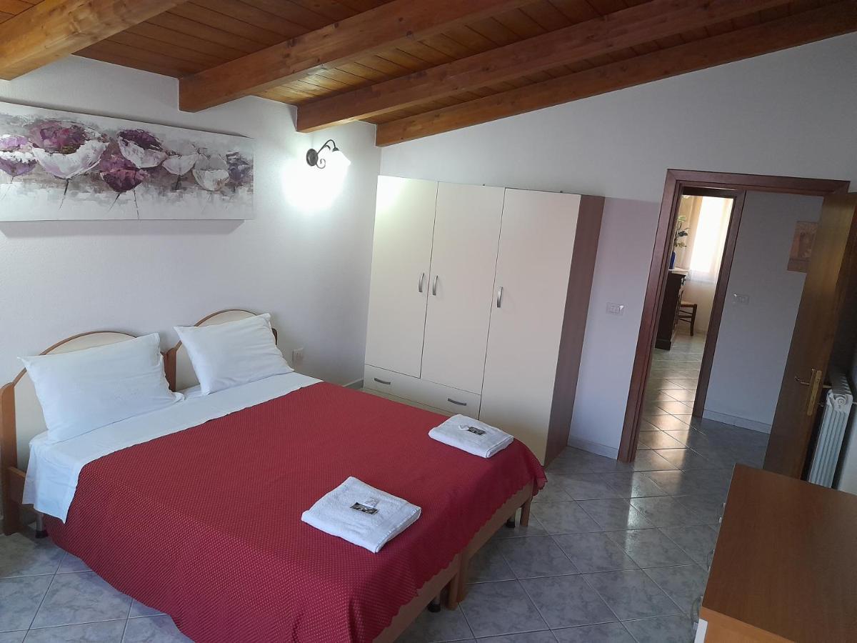 B&B Da Marianna Samugheo Buitenkant foto